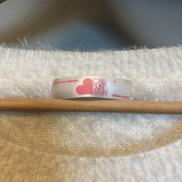 NWOT American Apparel Fuzzy Cropped Sweater - Picture 4 of 5